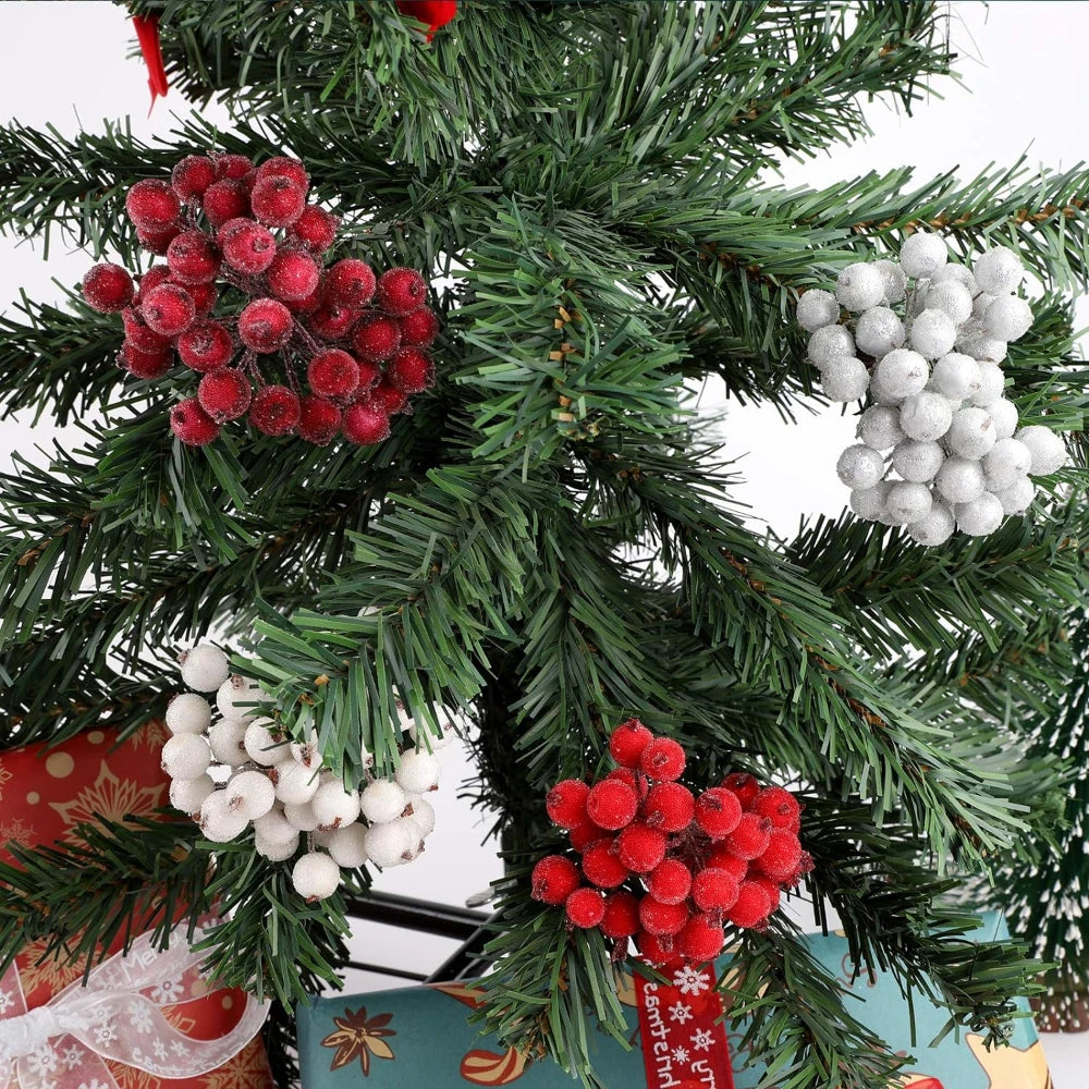 100/20Pcs Artificial Holly Berries Mini Simulation Cherry Stamen Frosted Double Head Fake Berry Wedding Christmas Party Decor